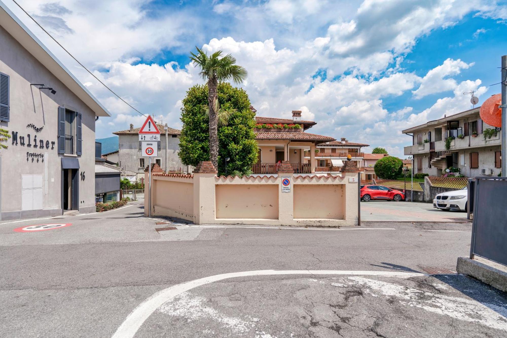 דירות איסאו La Casa Di Giuliano מראה חיצוני תמונה